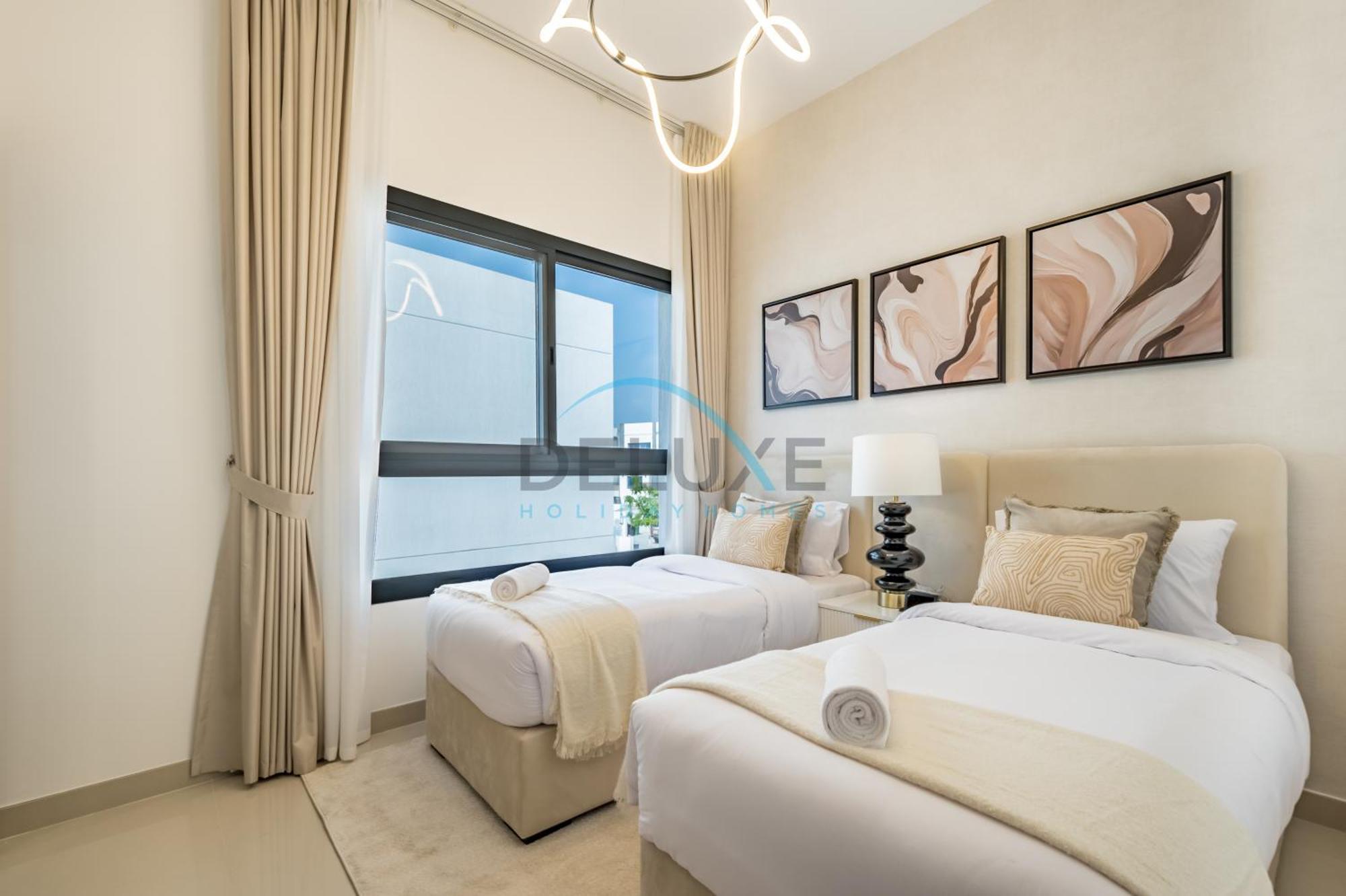 Апартаменти Getaway Offer With Pool, Bbq & Picturesque Views By Deluxe Homes
